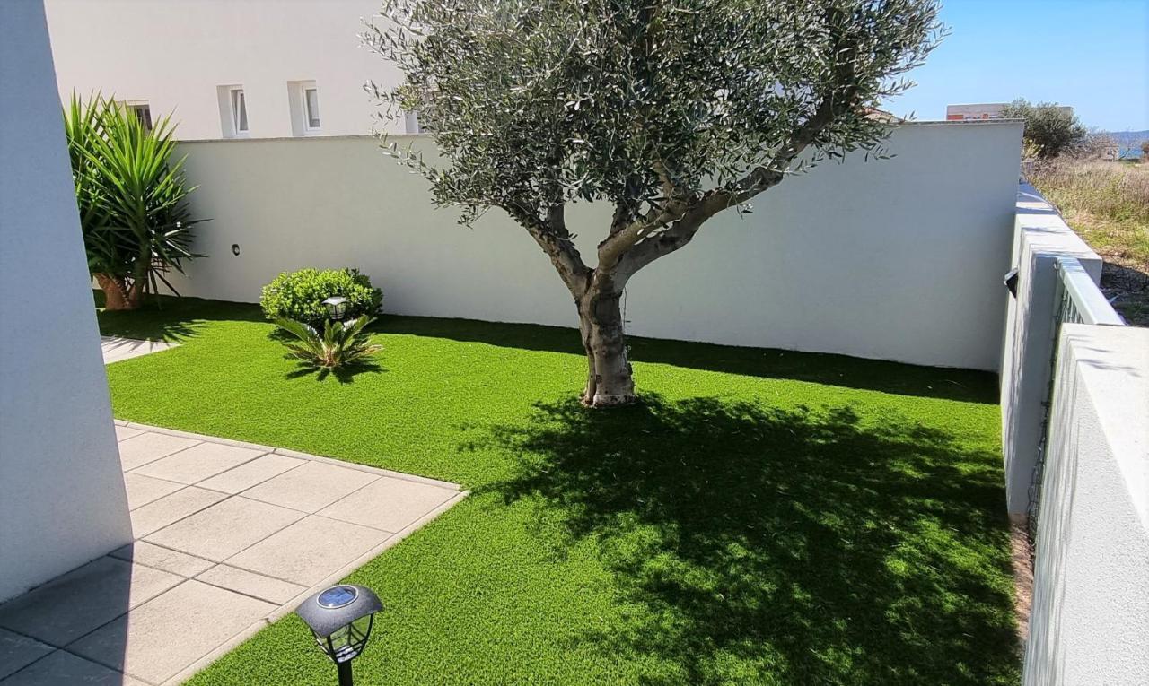 Apartments Le Mare - Pool, Sandstrand, Meerblick, W-Lan, Grill Privlaka  Exterior foto